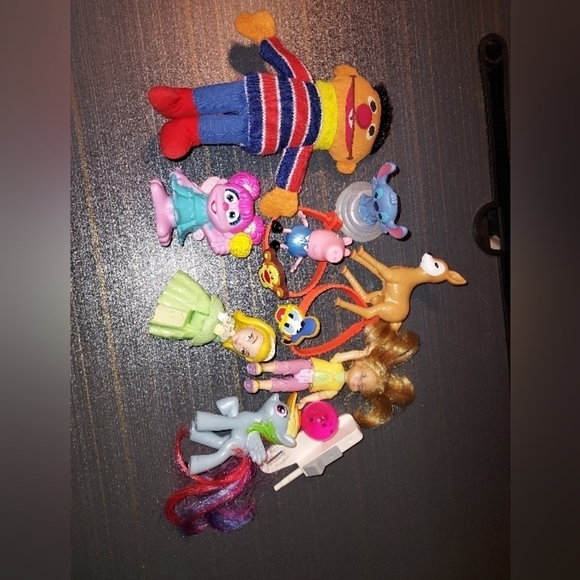 Toy lot sesame street etc - Picture 1 of 3